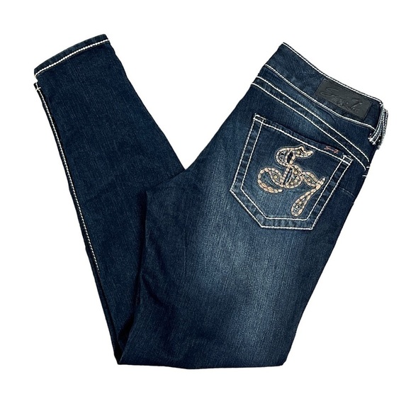 Seven7 Denim - Seven7 Dark Wash White stitching embellished pocket Skinny leg Jeans Size 31